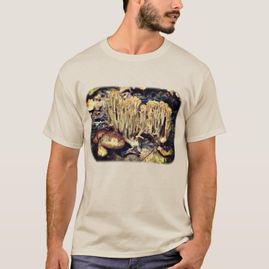 Natuur gemengde wilde paddenstoelen t-shirt (Voorkant)