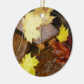 Natuur natte bladeren en rotsen keramisch ornament (Links)