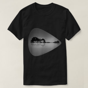 Natuur Ontmoet Gitaarplectrondontwerp T-shirt