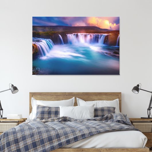 Natuur prachtige waterval IJsland Canvas Afdruk (Insitu (Slaapkamer))