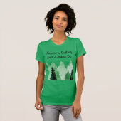 Natuur roept en ik moet naar Fir Trees Graphic gaa T-shirt (Voorkant volledig)