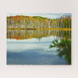 Natuur van najaarkleuren op het bovenste schiereil legpuzzel