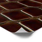 Natuurlijke achtergrond van gelakte bruine krokodi poster (Hoek)