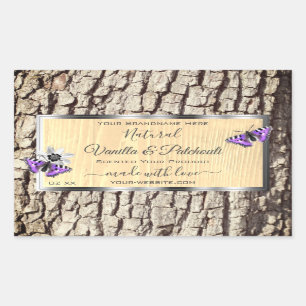 Natuurlijke boomschors met etiketten van houtkorre