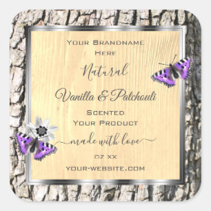 Natuurlijke boomschors met etiketten van houtkorre