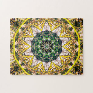 Natuurlijke groene kaleidoscopische mandala legpuzzel