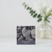 Natuurlijke Strand Pebble Heart Vierkante Visitekaartje (Staand voorkant)