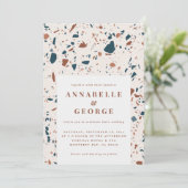 Natuurlijke terrazzotypografie moderne bruiloft aankondiging (Staand voorkant)