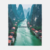 Natuur's Embrace - Schilderachtig rivierlandschap Fleece Deken (Voorkant)