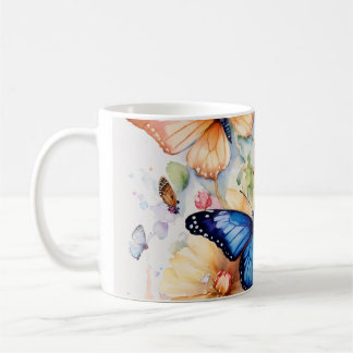 Natuur's Harmony: Vlinder & Bloemen T-shirt Colle Koffiemok
