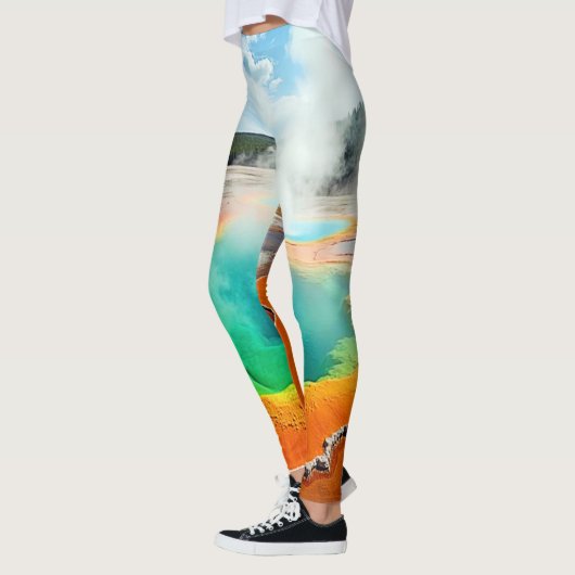 Natuur's kleurrijke Hot Spring Art Leggings (Links)