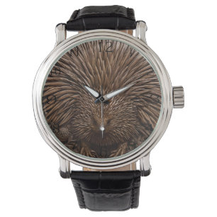 Natuur's Quill: De Australische Echidna in Hout, Horloge