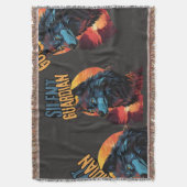 Natuur's Watcher: Blue Wolf Blending in de G van S Deken (Voorkant Verticaal)