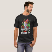 Naughty en ik krijgen het grappige kerst t-shirt (Voorkant volledig)