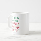 Naughty List Koffiemok (Voorkant links)