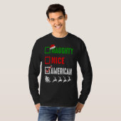 Naughty Nice American Kerstpyjama Funny Sant T-shirt (Voorkant volledig)