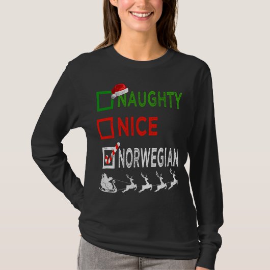 Naughty Nice Norwegian Kerstpyjamas Funny San T-shirt (Voorkant)