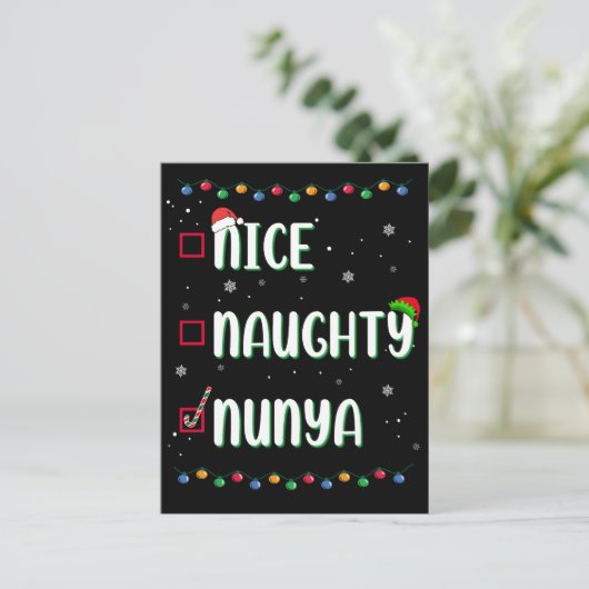 Naughty Nice Nunya Business Santa's List Fun Briefkaart (Staand voorkant)