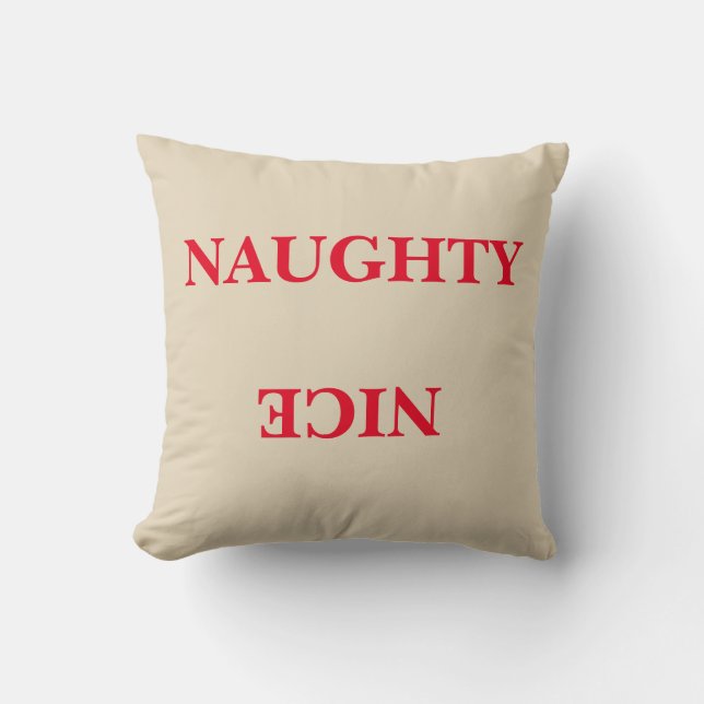 Naughty Nice Red Text Kerstmis Kussen (Voorkant)