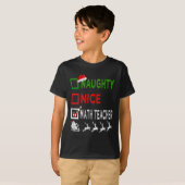 Naughty Nice Wiskunde leraar kerstpyjamas Funny T-shirt (Voorkant volledig)