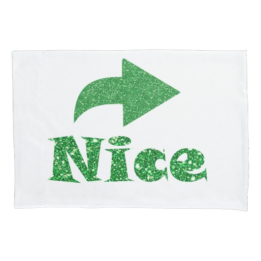 Naughty of Nice Funny Kerstmis Kussensloop (Voorkant-Links)