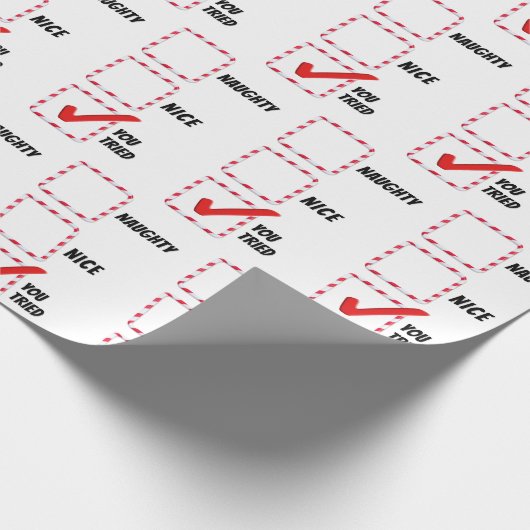 Naughty or Nice Christmas Humor Cadeaupapier (Hoek)