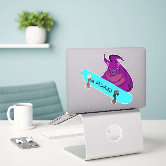 Naughty Squirrel #206 Skateboarden Sticker (Laptop op bureau)