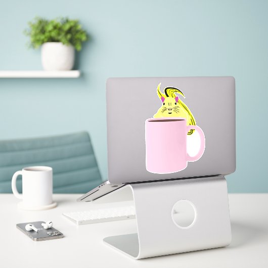 Naughty Squirrel #621 Sticker (Laptop op bureau)