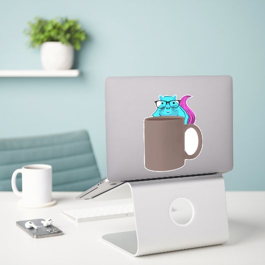 Naughty Squirrel #641 Sticker (Laptop op bureau)