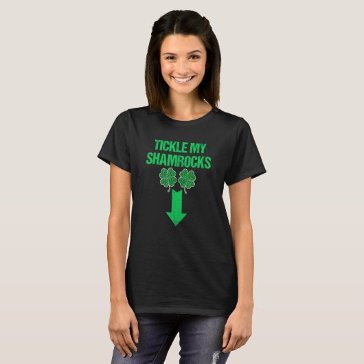 Naughty St Patricks Day Tickle My Shamrocks Dirk T-shirt (Voorkant volledig)