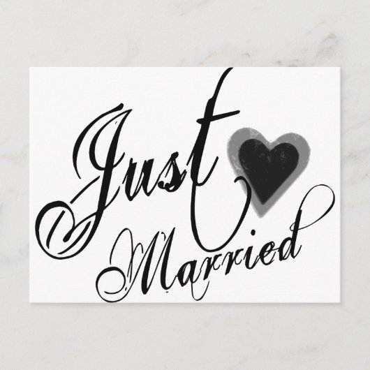 Naughy Grunge Script - Just Married Heart Black Aankondigingskaart (Voorkant)
