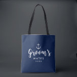 Nautical Anchor Wedding Groom's Mates Groomsmen Tote Bag<br><div class="desc">Verras je Groomsmen (en anderen aan de kant van Groom) met deze gepersonaliseerde canvas tas. Het nautische ontwerp kenmerkt een wit anker tegen een jachtachtergrond wordt geplaatst en de leuke tekst die "de Mates van Groom"een grote grootte voor trouwessentie leest: kleding, snacks, water, enz. De perfecte tas voor een zeemacht,...</div>