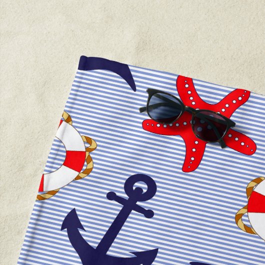 Nautical Anker Navy Blue White Stripes Strandlaken (In situ)