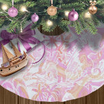 Nautical Beach Collage Hot Pink ID840 Kerstboom Rok<br><div class="desc">Deze boomrok heeft een leuk zomerpatroon van nautische elementen,  waaronder anker,  zeemeeuw,  zeesterren en nog veel meer,  allemaal in het hete roze met wervelingen en golvende gouden en perzikaccenten. Zoek ID839 en ID840 om andere producten met dit ontwerp en extra kleuropties te zien.</div>