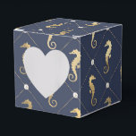 Nautical Blue en Gold Seahorse thema Bedankdoosjes<br><div class="desc">Favoriete dozen met een goudkleurig  zeepaardje met een blauw en goudkleurig parelrooster.</div>