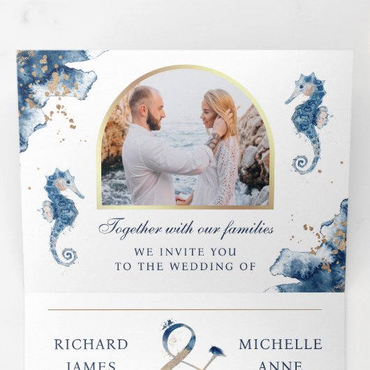 Nautical Blue Waterverf Seahorse QR Code Weddensch Drieluik Uitnodiging (Binnenzijde eerst)