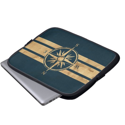 Nautical Explorer Compass Laptop Sleeve (Voorkant onderkant)