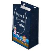 Nautical Girl Monkey Pink and Navy Happy Birthday Klein Cadeauzakje (Achterkant Gekanteld)