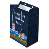 Nautical Girl Monkey Pink and Navy Happy Birthday Medium Cadeauzakje (Achterkant Gekanteld)