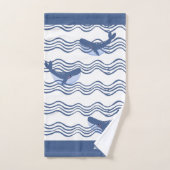 Nautical Grey Blue White Whale Waves Bath Towel Bad Handdoek (Handdoek)