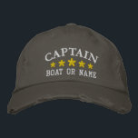 Nautical Kapitein Boat Name Gold Stars Geborduurde Pet<br><div class="desc">Sail in stijl met een gepersonaliseerd geborduurd pet met uw Kapitein rank of andere gewenste titel samen met jouw naam of Boat Name in Silver en vijf gouden sterren. Verscheidene pet en draadkleuren om van te kiezen. Maakt een groot aangepast cadeau voor vaders dag,  verjaardagen of elke gelegenheid.</div>