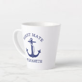 Nautical Navy Blue Anchor First Mate Naam toevoege Latte Mok (Linkerhoek)