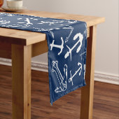 Nautical Navy Blue Anchor Pattern Korte Tafelloper (Voorbeeld)
