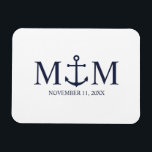 Nautical Navy Blue Anchor Wedding Magneet<br><div class="desc">Voeg een stijlvolle touch toe aan uw nautische bruiloft met deze klassieke marineblauwe huwelijksgunst voor anker. Ontworpen met een marineblauwe ankerillustratie,  beschikt het over gepersonaliseerde bruid en bruidegom monogram en trouwdatum in een marineblauw serif lettertype op een witte achtergrond. Perfect voor nautische bruiloften,  strandbruiloften en meer.</div>