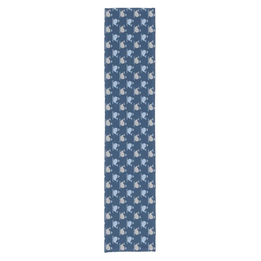 Nautical Navy Blue and Grey Whales Pattern Korte Tafelloper (Voorkant)