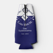 Nautical Navy Blue White Monogram Lake House Flesjeskoeler (Achterkant)