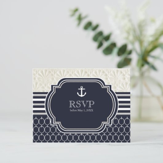 Nautical Navy & White Elegant Beach Wedding RSVP Uitnodiging Briefkaart (Staand voorkant)