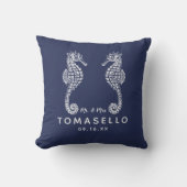 Nautical Seahorse Mr. en Mrs Blue Stripe Kussen (Voorkant)