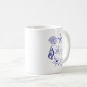 Nautical Seashell Mok – Blue Line Art Ocean cup (Voorkant rechts)