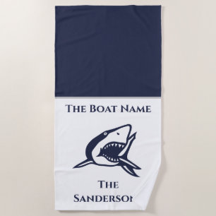 Nautical Shark Navy Blue Boat n Familienaam Strandlaken